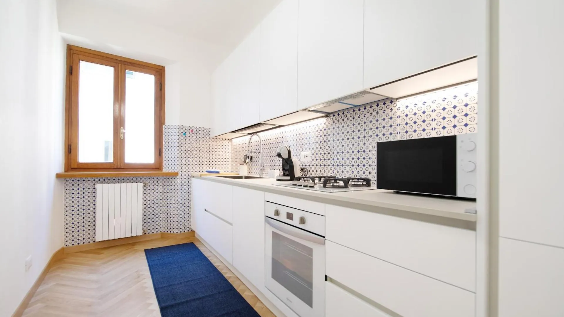 Singer House In Center Town Apartment Lucca Italy